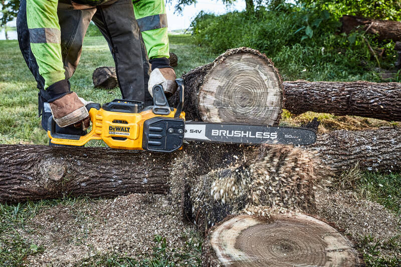 dewalt High powered chainsaw dewalt dcmcs575x1 54v 50cm 1x9ah