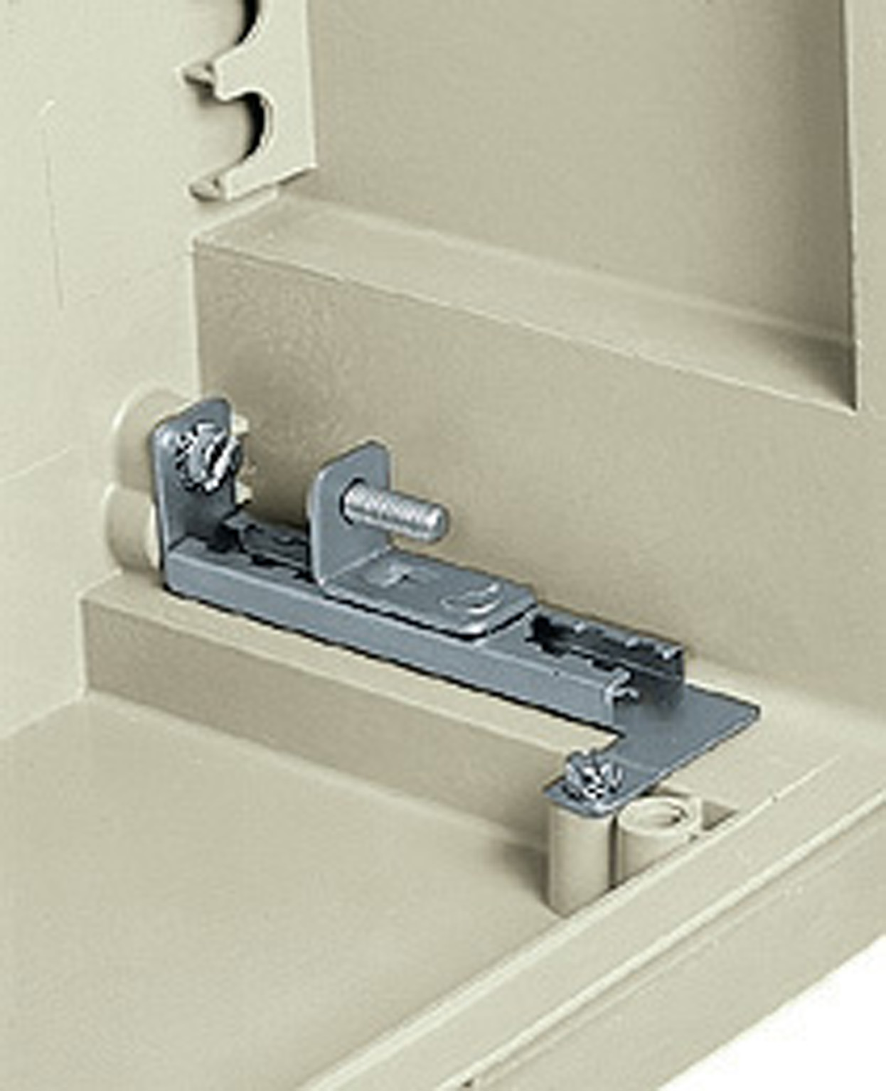 schneider electric Keskuksen lisätarv. schneider nsydplm200