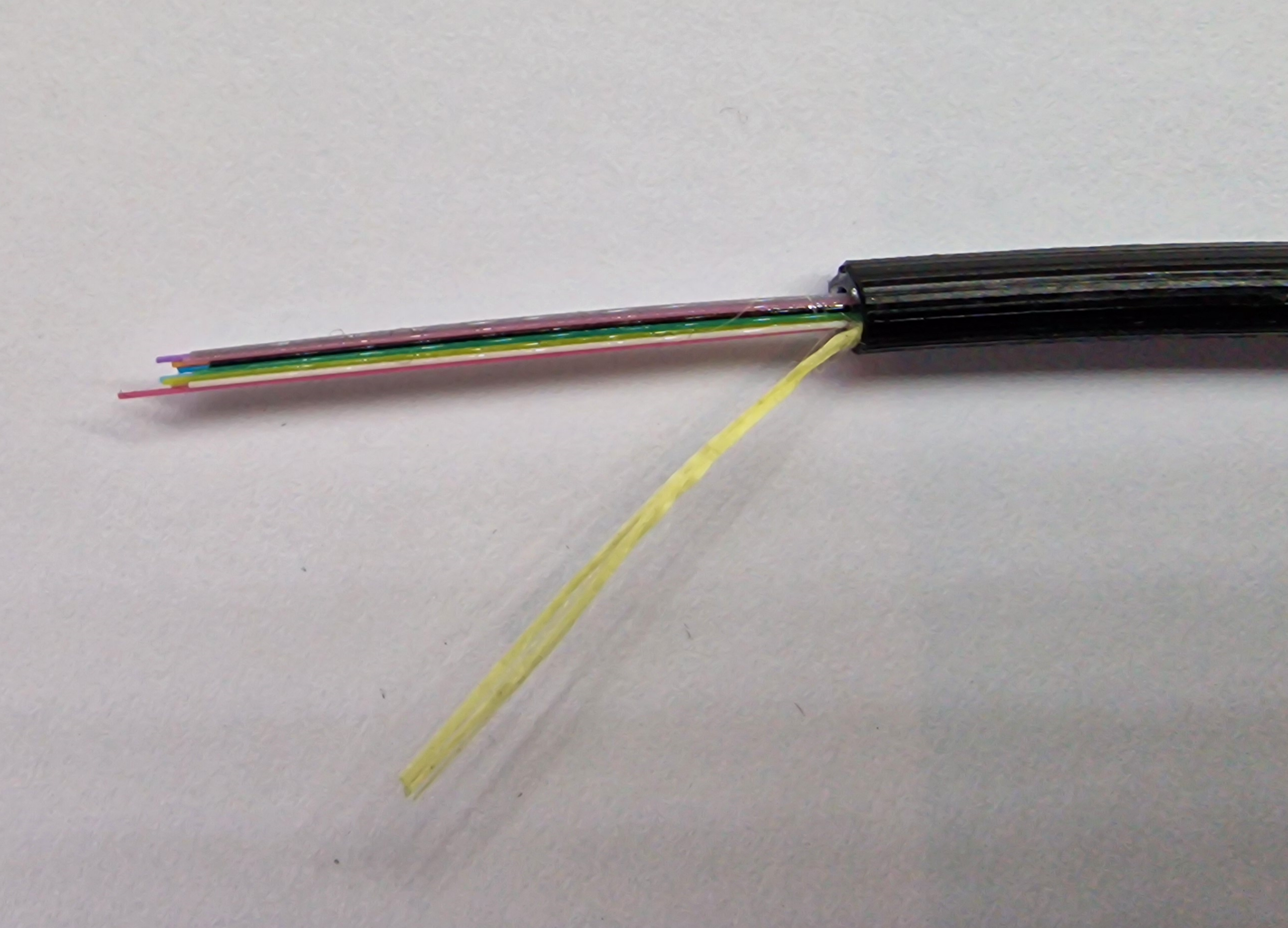 G12 MTE MIKRO BLÅSEKABEL 2,5MM 4000M