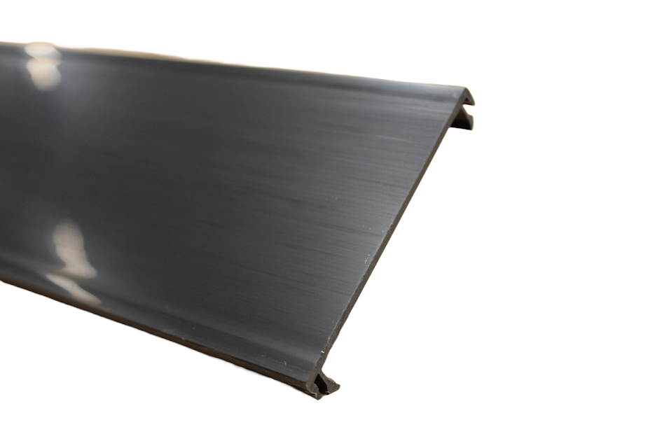 Maxi Universal Lokk, 80 mm Sort 3m | Installasjonskanaler PVC | Onninen AS