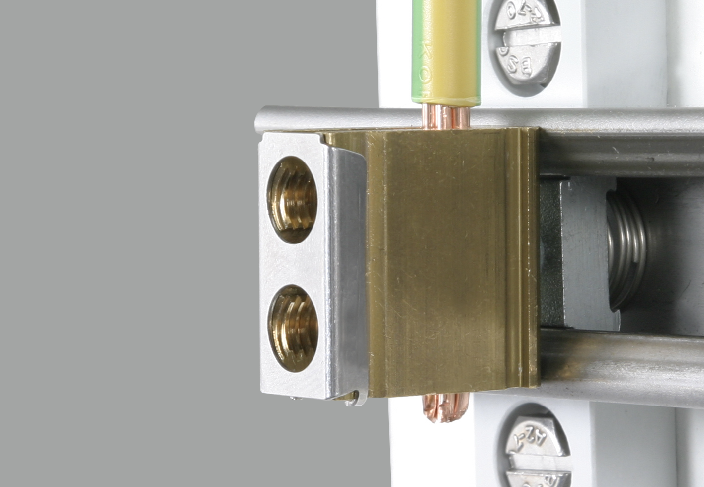 dehn Tilkoblingsklemme emc for ankerskinne