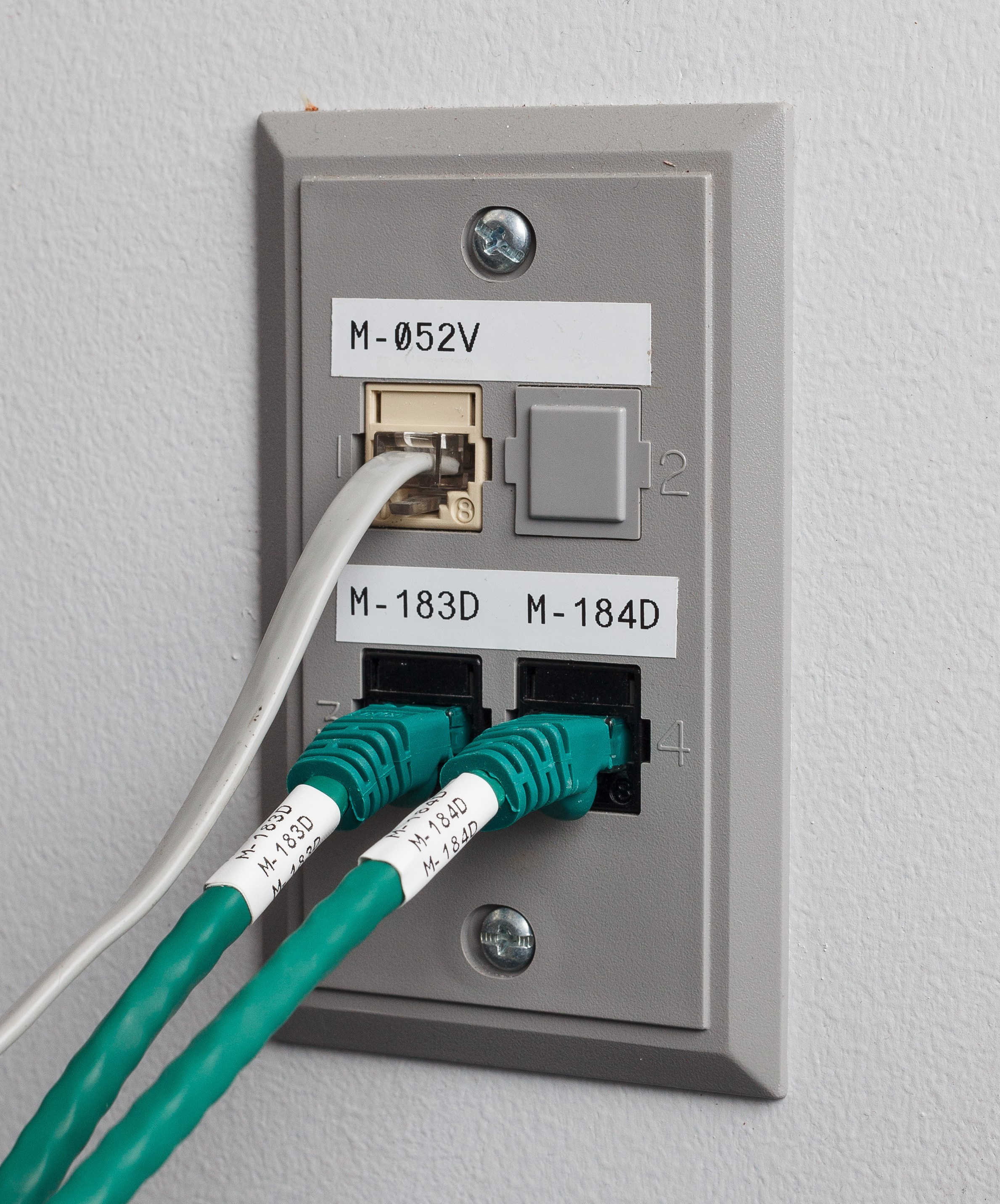 lapp kabel M210 polyester 19,05mm sort på hvit