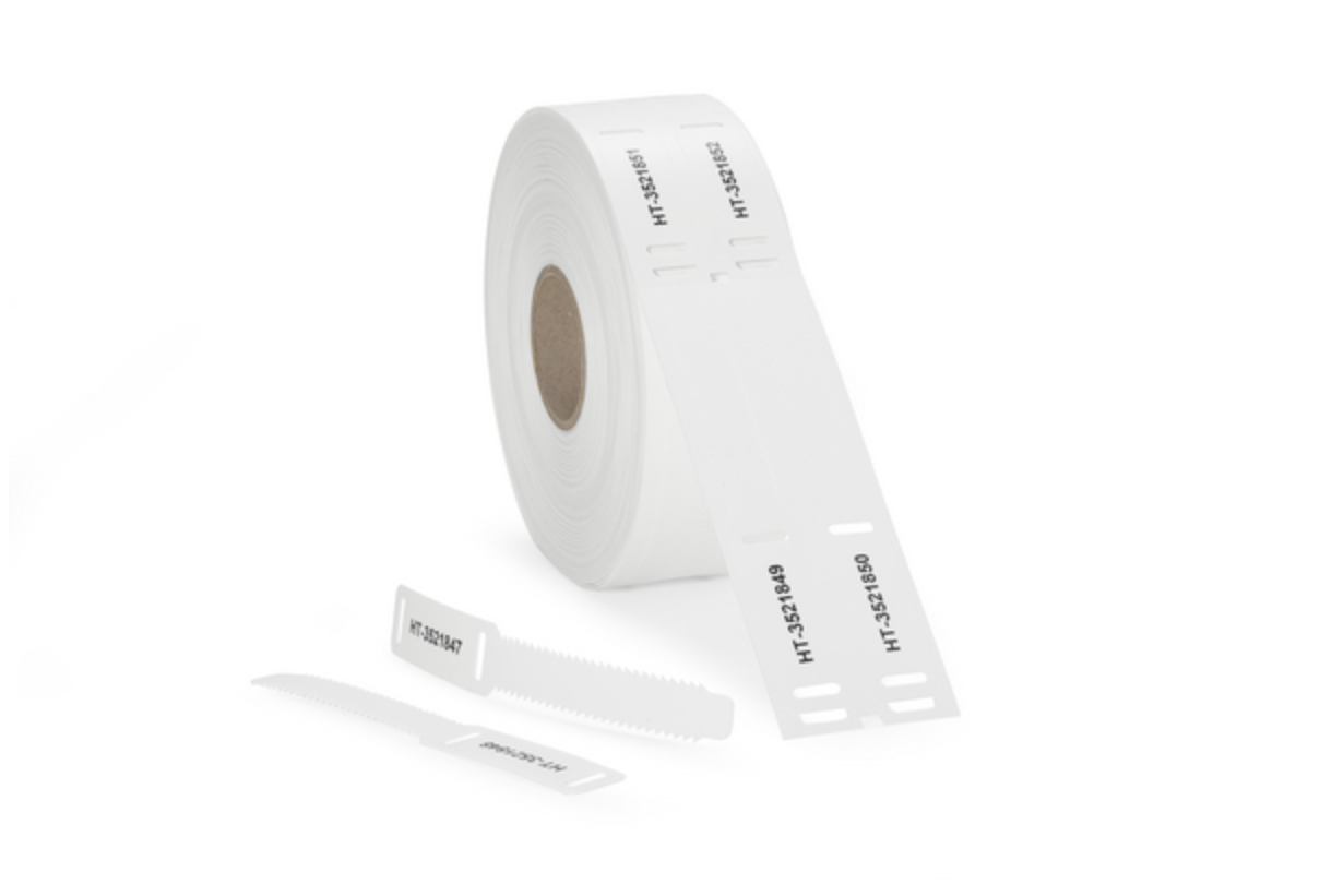 Merkeskilt TAGPU 18X124mm LOOP hvit