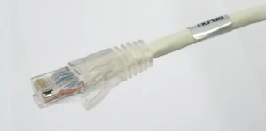 foss Snor kat6a u/utp 5.0m hvit