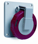 VÄGGUTTAG 332RAU6W 32A -415V IP67 3P+E